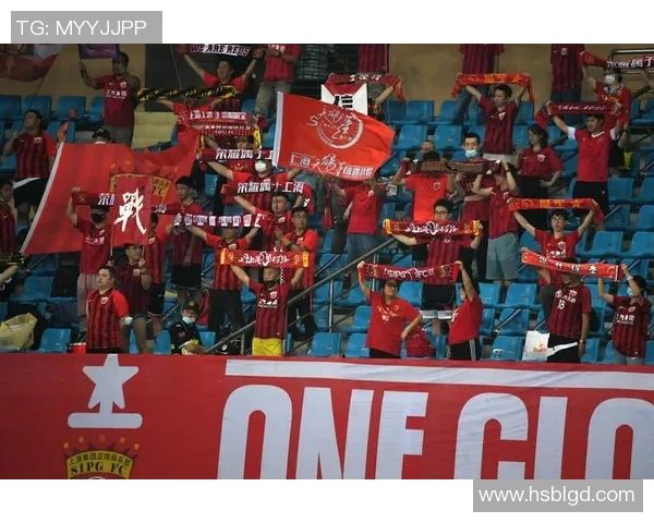 上海上港迎战重庆现代力争主场全取三分展现强队风范